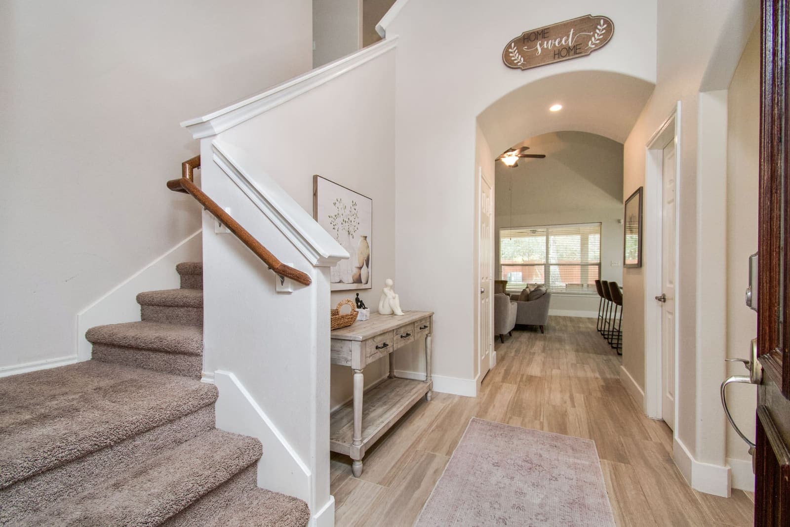 Grand Entry — Lexma interior photography