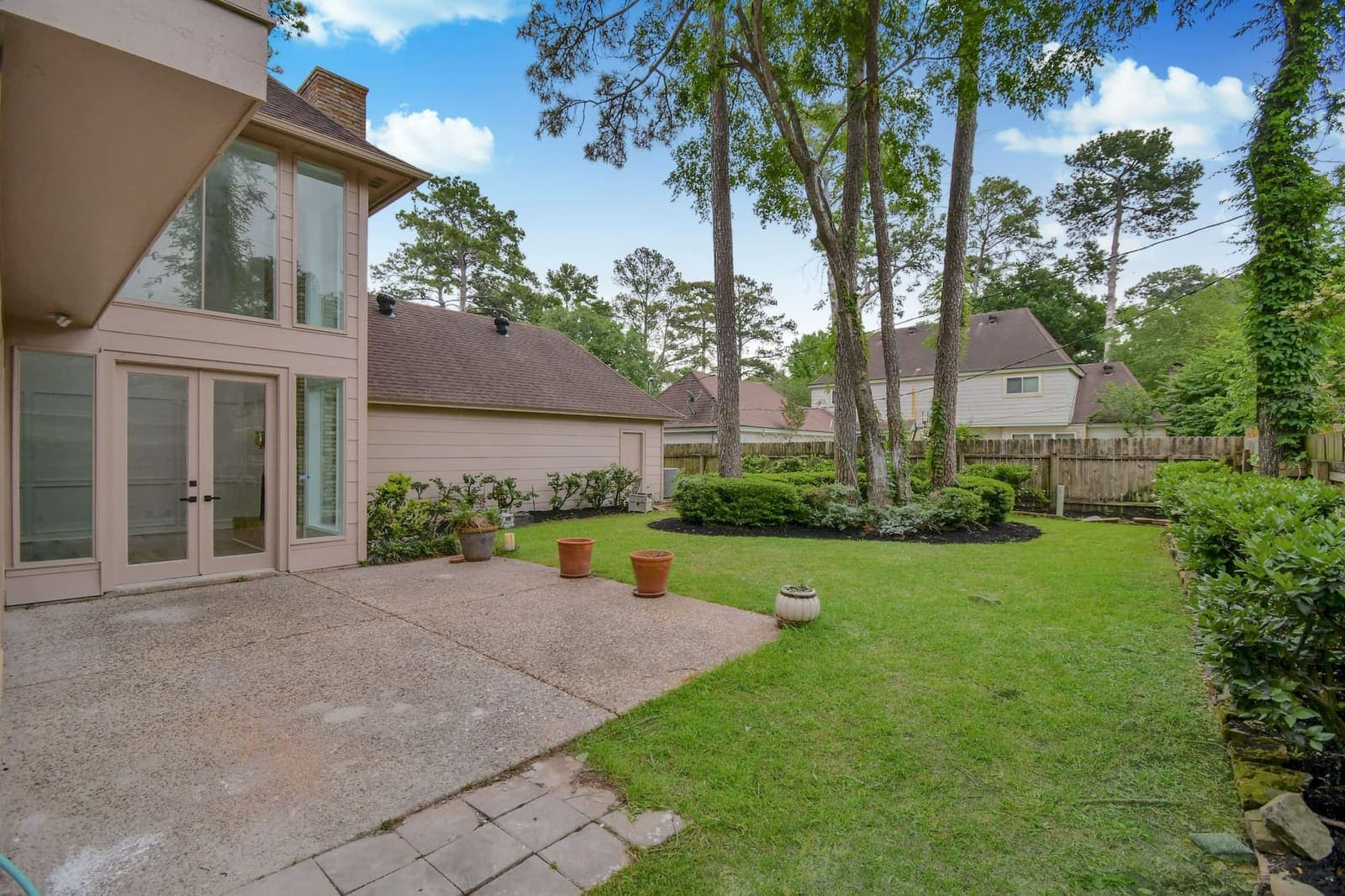Backyard — Lexma exterior photography